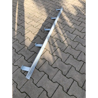 Outlet- Winkelstange mit je 5 Laschen / 1750 mm